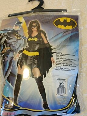 Rubies Costume Batgirl Dress Cape Mask Gauntlets Belt Women New Size Large